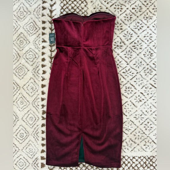 NWT! Express Deep Red Velvet Strapless Dress - Picture 2 of 4